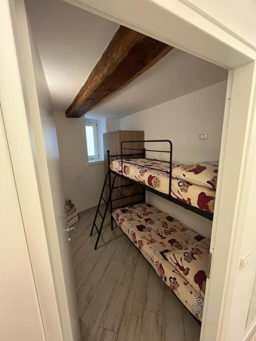 Villa d'Allegno Trilocale Con Vista Piste Da Sci 아파트 외부 사진
