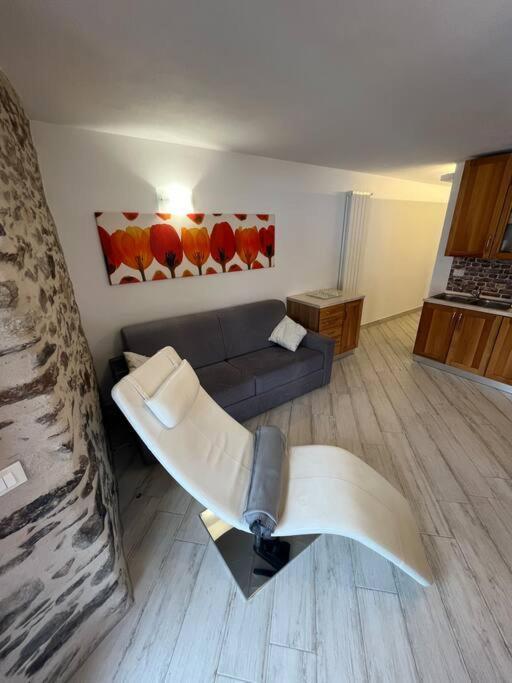 Villa d'Allegno Trilocale Con Vista Piste Da Sci 아파트 외부 사진