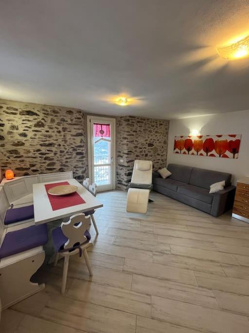 Villa d'Allegno Trilocale Con Vista Piste Da Sci 아파트 외부 사진